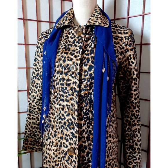Leopard Print 4-Button Front Collared Trench Coat - Tan/Black - Picture 4 of 16